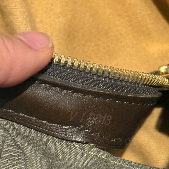 Vintage Louis Vuitton Josephine PM Mini Lin Hand Bag - Picture 7 of 12